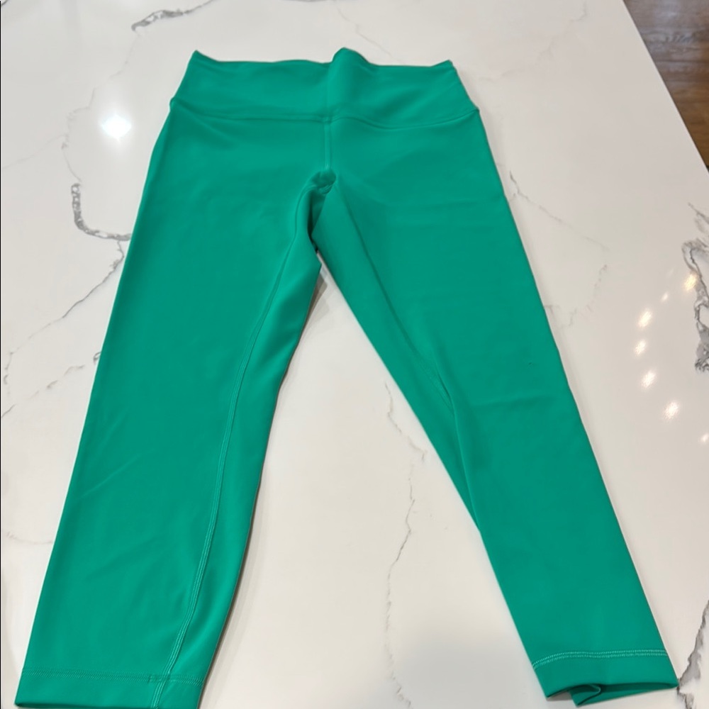 Lululemon Crop Leggings, size 6